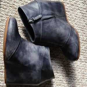 Ugg wedge boots